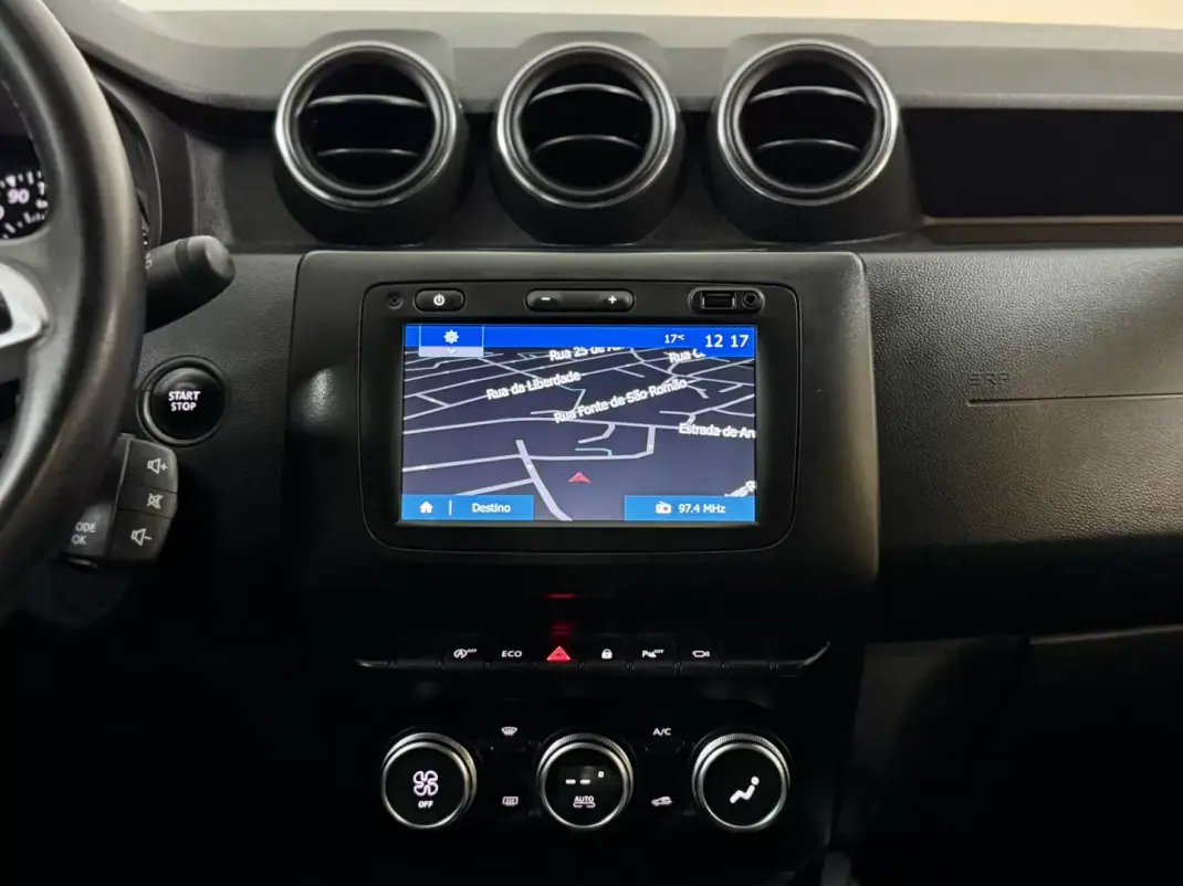 Dacia Duster 2020 - 15750 EUR, 128000 km - AUTO.MOTO.pt - 128000km - foto 33 de 60