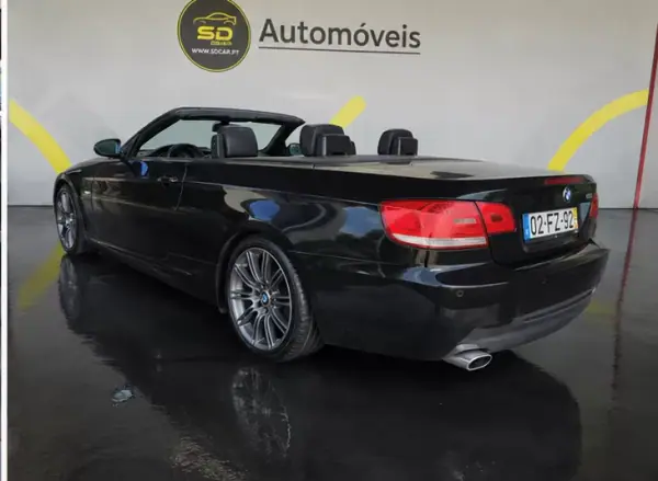 BMW 320 2008 - 13500 EUR, 297000 km - AUTO.MOTO.pt - 297000km - foto 4 de 7