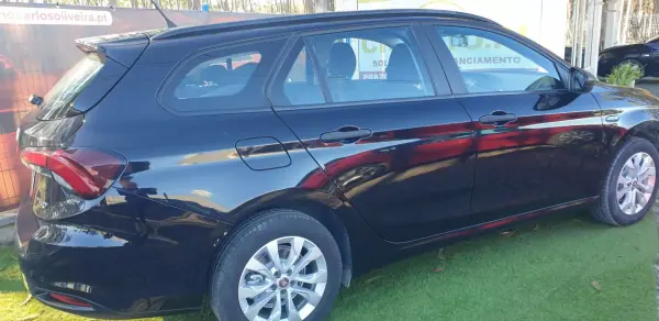 Fiat Tipo Station Wagon 2019 - 10950 EUR, 170000 km - AUTO.MOTO.pt - 170000km - foto 6 de 13