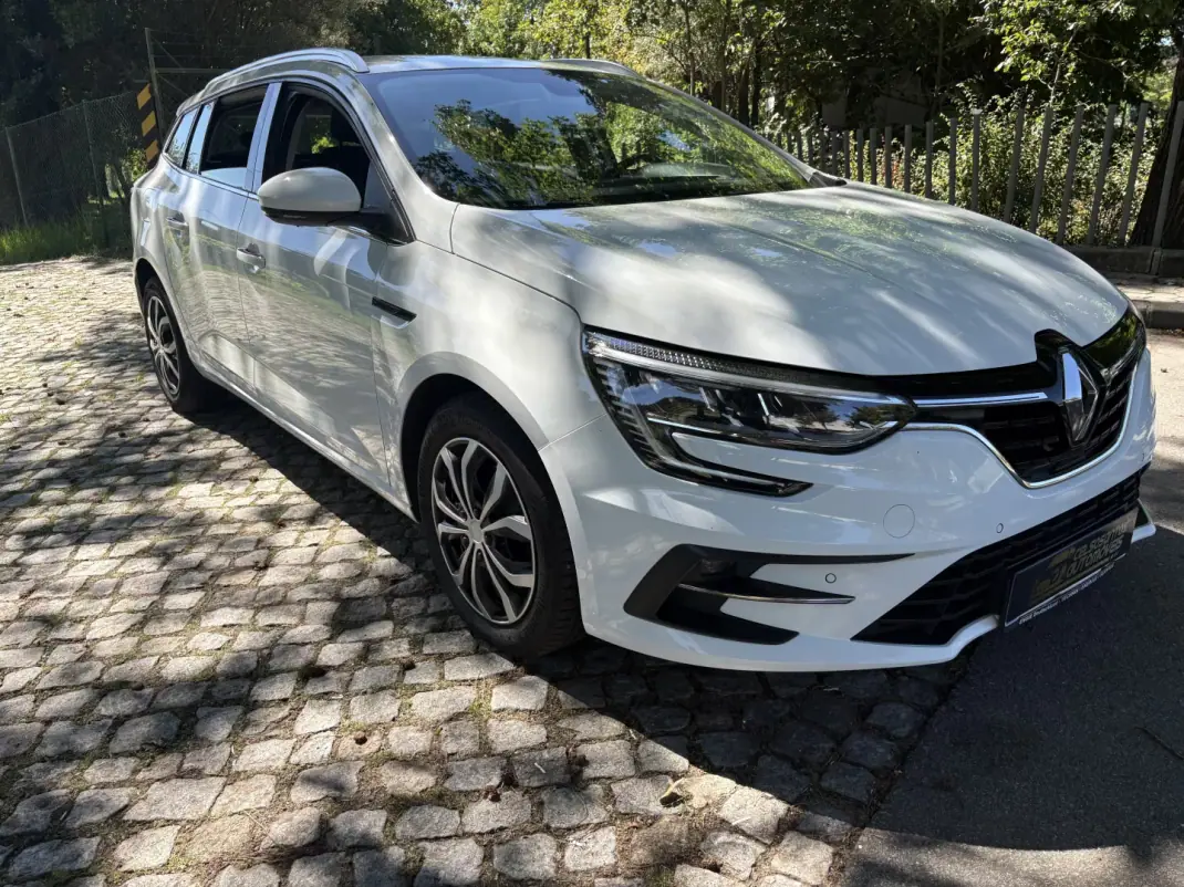 Renault Mégane 2022 - 17500 EUR, 149000 km - 149000km - foto 3 de 18