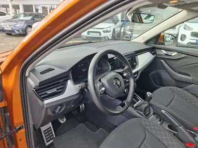 Skoda Kamiq 2023 - 18750 EUR, 33500 km - AUTO.MOTO.pt - 33500km - foto 27 de 31