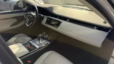 Land Rover Range Rover Evoque 2021 - 38900 EUR, 50000 km - AUTO.MOTO.pt - 50000km - foto 11 de 14