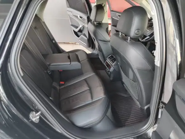 Audi A6 2018 - 26950 EUR, 198000 km - AUTO.MOTO.pt - 198000km - foto 14 de 45