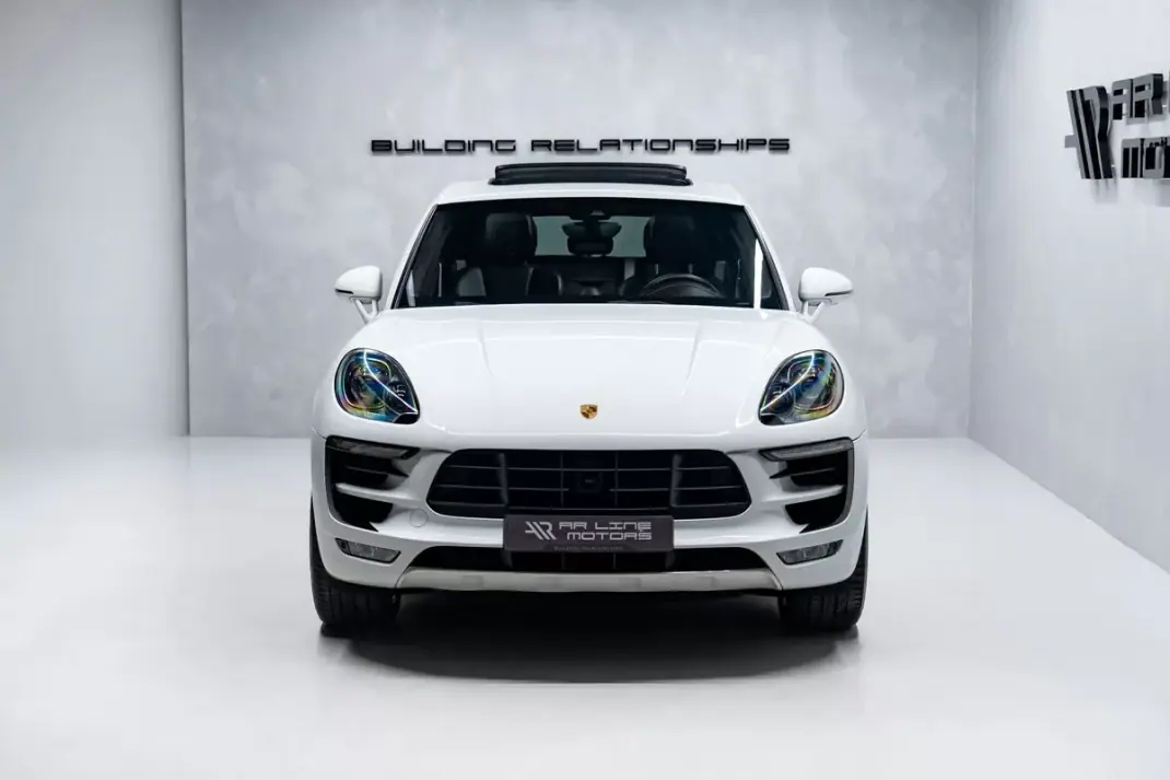 Porsche Macan 2016 - 49950 EUR, 131000 km - AUTO.MOTO.pt - 131000km - foto 5 de 53