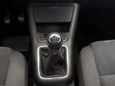 Volkswagen Tiguan 2011 - 13800 EUR, 147290 km - AUTO.MOTO.pt - 147290km - foto 23 de 26