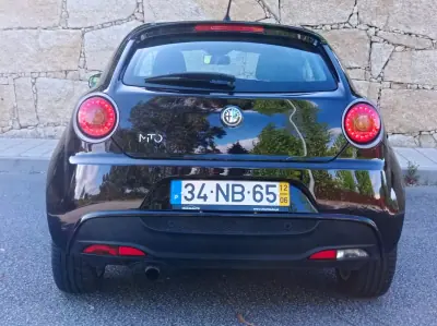 Alfa Romeo MiTo 2012 - 5990 EUR, 216500 km - AUTO.MOTO.pt - 216500km - foto 5 de 13