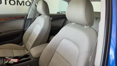 Audi A4 2009 - 9900 EUR, 305847 km - AUTO.MOTO.pt - 305847km - foto 39 de 57