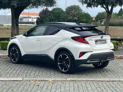 Toyota C-HR 2022 - 31400 EUR, 74000 km - AUTO.MOTO.pt - 74000km - foto 8 de 35