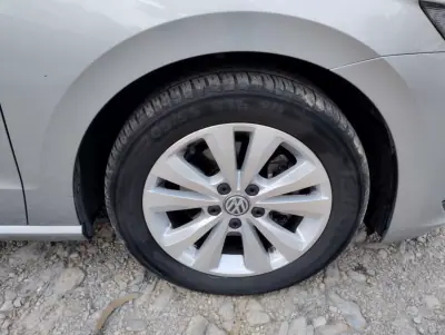 Volkswagen Golf 2019 - 14750 EUR, 150000 km - AUTO.MOTO.pt - 150000km - foto 9 de 30