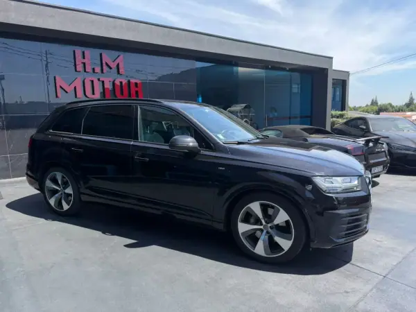 Audi Q7 2017 - 25500 EUR, 265000 km - AUTO.MOTO.pt - 265000km - foto 6 de 18