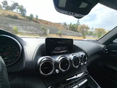 Mercedes-Benz AMG GT 2016 - 84900 EUR, 99000 km - AUTO.MOTO.pt - 99000km - foto 9 de 17