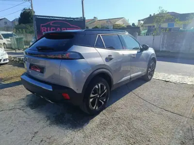 Peugeot 2008 2021 - 18000 EUR, 57400 km - AUTO.MOTO.pt - 57400km - foto 11 de 20