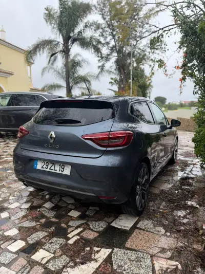 Renault Clio 2019 - 14990 EUR, 118220 km - AUTO.MOTO.pt - 118220km - foto 6 de 8