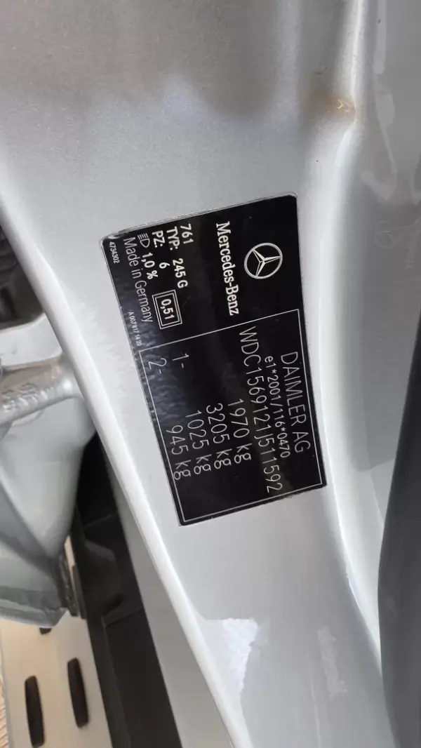Mercedes-Benz GLA 180 2018 - 24900 EUR, 41570 km - 41570km - foto 51 de 52