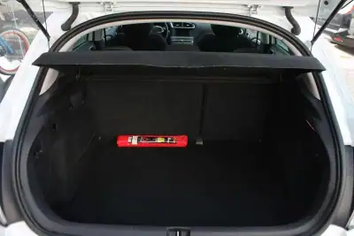 Citroën C4 2017 - 12990 EUR, 132000 km - AUTO.MOTO.pt - 132000km - foto 22 de 22