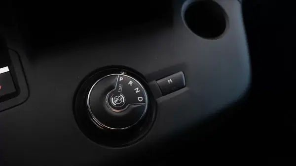 Peugeot Partner L2 caixa automática 130cv 2019 - 17900 EUR, 163000 km - AUTO.MOTO.pt - 163000km - foto 11 de 30