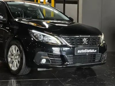 Peugeot 308 SW 2021 - 13990 EUR, 123500 km - AUTO.MOTO.pt - 123500km - foto 3 de 33