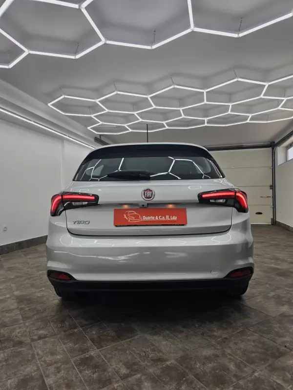 Fiat Tipo 2023 - 15350 EUR, 48173 km - AUTO.MOTO.pt - 48173km - foto 29 de 43