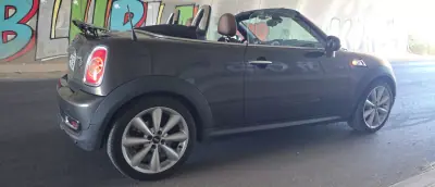 MINI Roadster 2012 - 14750 EUR, 118000 km - 118000km - foto 9 de 32