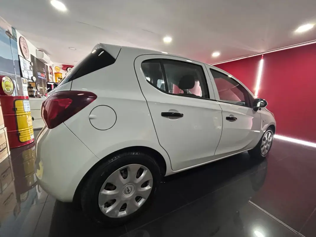 Opel Corsa 2015 - 10950 EUR, 112127 km - AUTO.MOTO.pt - 112127km - foto 6 de 20
