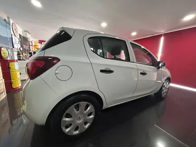 Opel Corsa 2015 - 10950 EUR, 112127 km - AUTO.MOTO.pt - 112127km - foto 6 de 20