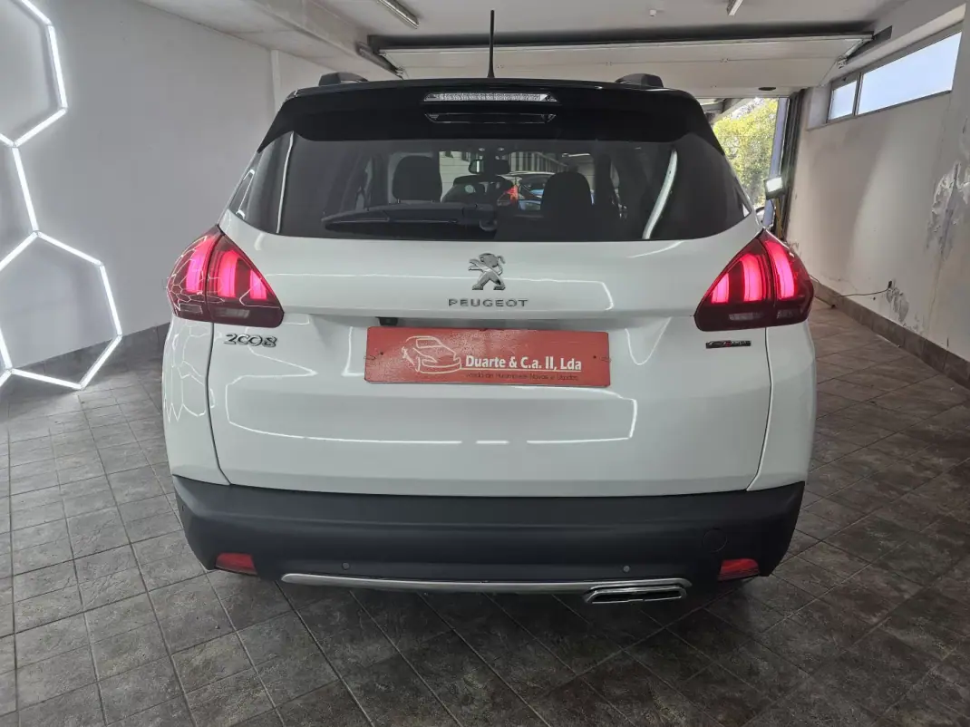 Peugeot 2008 2019 - 12850 EUR, 138694 km - AUTO.MOTO.pt - 138694km - foto 14 de 35