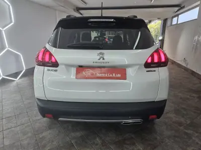Peugeot 2008 2019 - 12850 EUR, 138694 km - AUTO.MOTO.pt - 138694km - foto 14 de 35