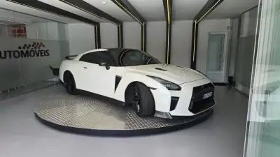 Nissan GT-R 2017 - 149900 EUR, 50238 km - AUTO.MOTO.pt - 50238km - foto 9 de 57