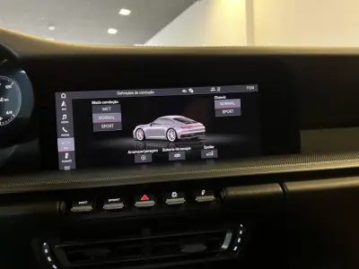 Porsche 992 2019 - 139990 EUR, 90000 km - AUTO.MOTO.pt - 90000km - foto 26 de 56