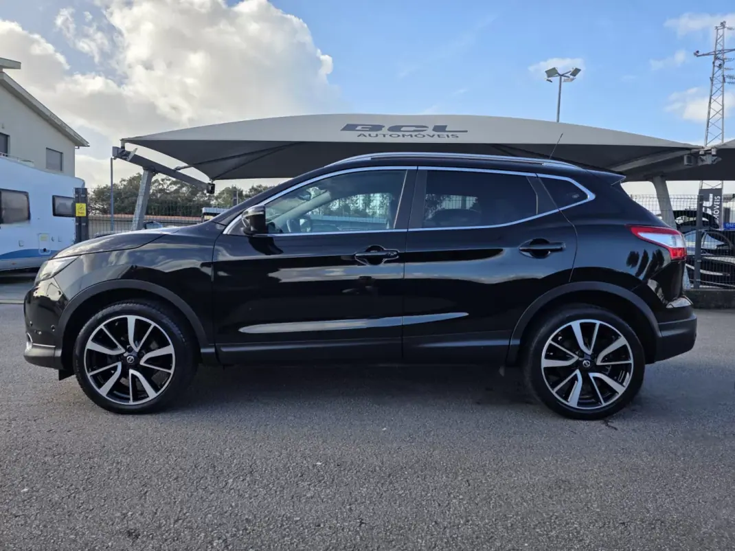 Nissan Qashqai 2015 - 13990 EUR, 146000 km - AUTO.MOTO.pt - 146000km - foto 5 de 40