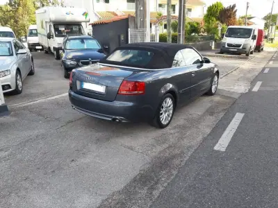 Audi A4 Cabrio 2014 - 10900 EUR, 193145 km - AUTO.MOTO.pt - 193145km - foto 6 de 34