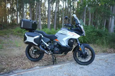 KTM 1290 Super Adventure 2023 - 17990 EUR, 32000 km - AUTO.MOTO.pt - 32000km - foto 5 de 46