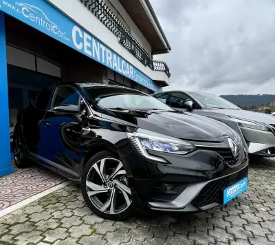 Renault Clio 2020 - 16950 EUR, 98000 km - AUTO.MOTO.pt - 98000km - foto 2 de 31
