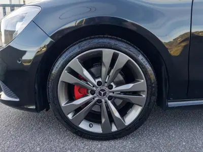 Mercedes-Benz CLA 180 2014 - 16990 EUR, 145000 km - AUTO.MOTO.pt - 145000km - foto 12 de 32