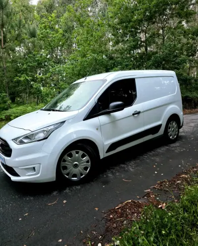 Ford Transit Connect 2019 - 11990 EUR, 144000 km - AUTO.MOTO.pt - 144000km - foto 11 de 27