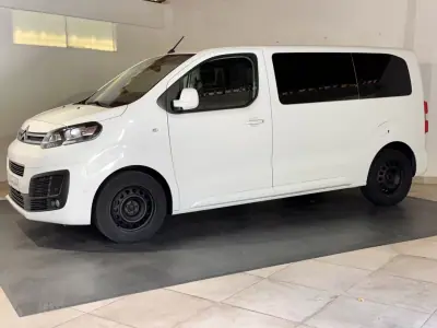 Citroën Spacetourer 2021 - 28500 EUR, 21196 km - AUTO.MOTO.pt - 21196km - foto 5 de 25