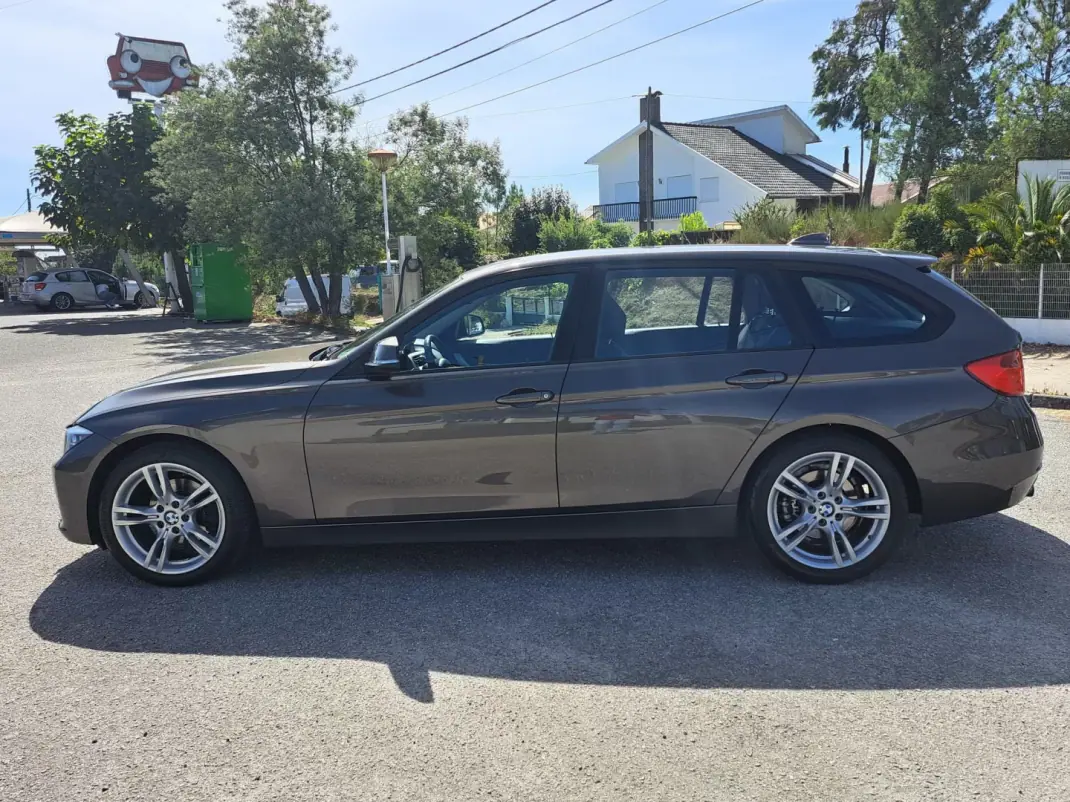 BMW 316 2014 - 12500 EUR, 242064 km - AUTO.MOTO.pt - 242064km - foto 10 de 48