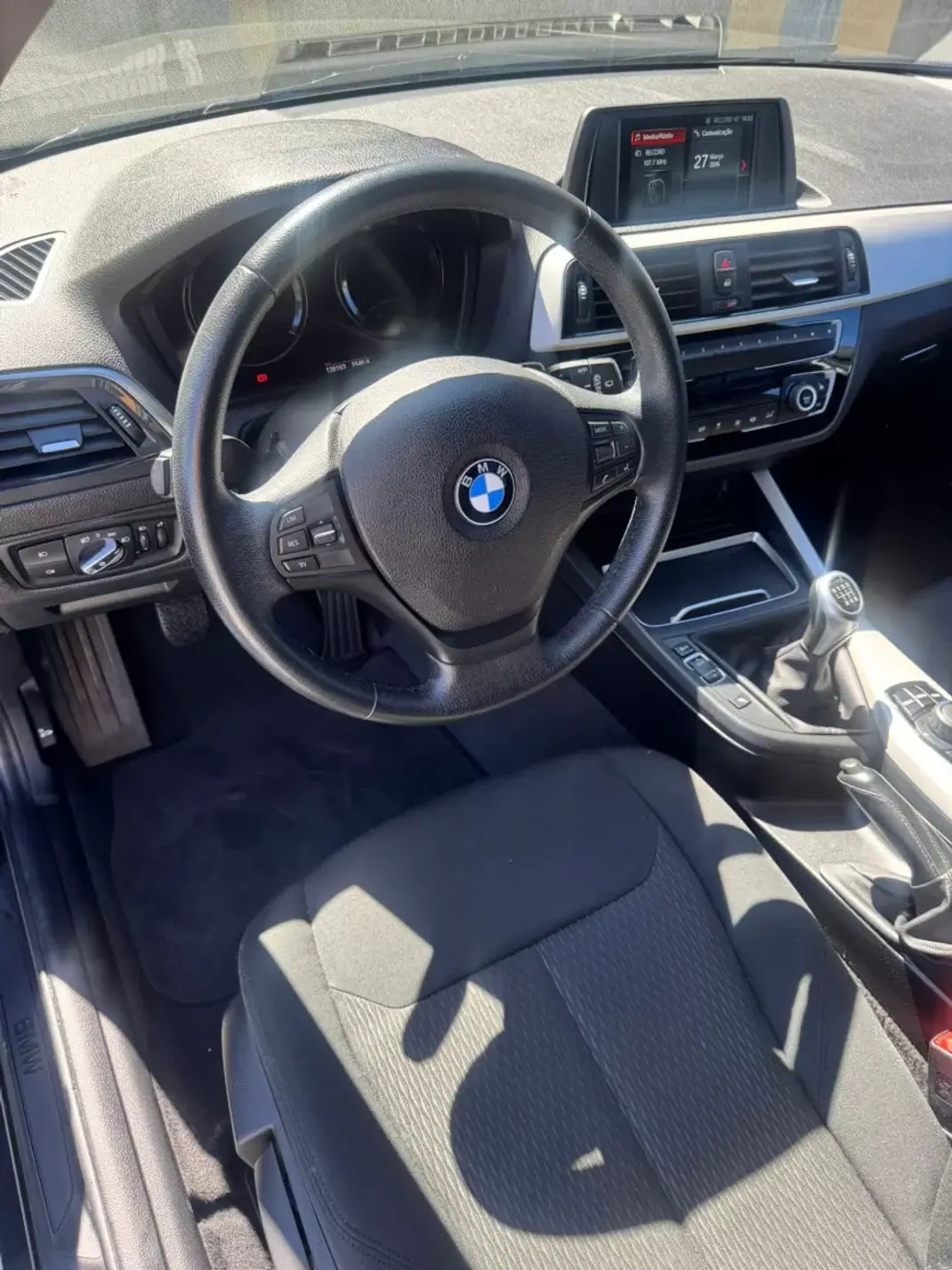 BMW 116 2019 - 19350 EUR, 119000 km - AUTO.MOTO.pt - 119000km - foto 2 de 15