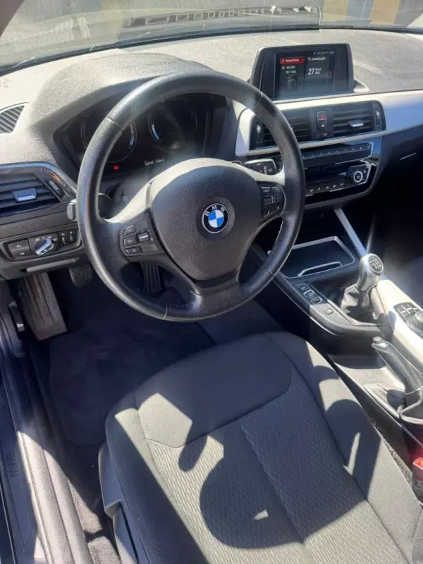 BMW 116 2019 - 19350 EUR, 119000 km - AUTO.MOTO.pt - 119000km - foto 2 de 15