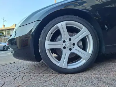 Mercedes-Benz CLS 320 2006 - 14900 EUR, 299952 km - 299952km - foto 19 de 38