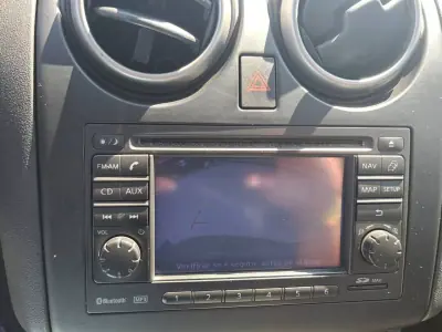 Nissan Qashqai 2010 - 7950 EUR, 328682 km - 328682km - foto 33 de 42