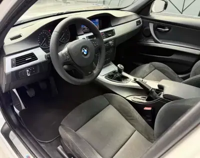 BMW 318 2009 - 11500 EUR, 217166 km - 217166km - foto 22 de 32