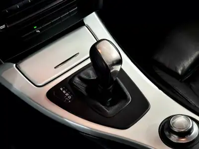 BMW 320 2007 - 12900 EUR, 245795 km - AUTO.MOTO.pt - 245795km - foto 29 de 30