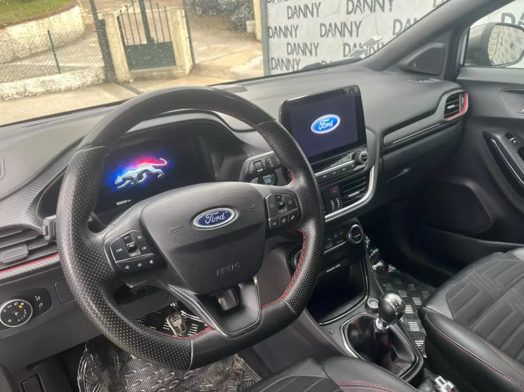 Ford Puma 2020 - 17900 EUR, 100000 km - AUTO.MOTO.pt - 100000km - foto 4 de 13