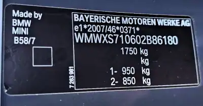 MINI Cooper 2015 - 21500 EUR, 94000 km - AUTO.MOTO.pt - 94000km - foto 11 de 34