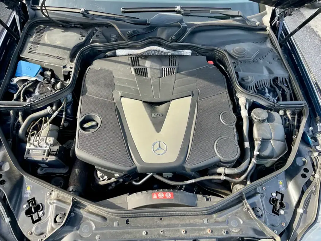 Mercedes-Benz CLS 320 2009 - 19750 EUR, 106262 km - AUTO.MOTO.pt - 106262km - foto 30 de 30
