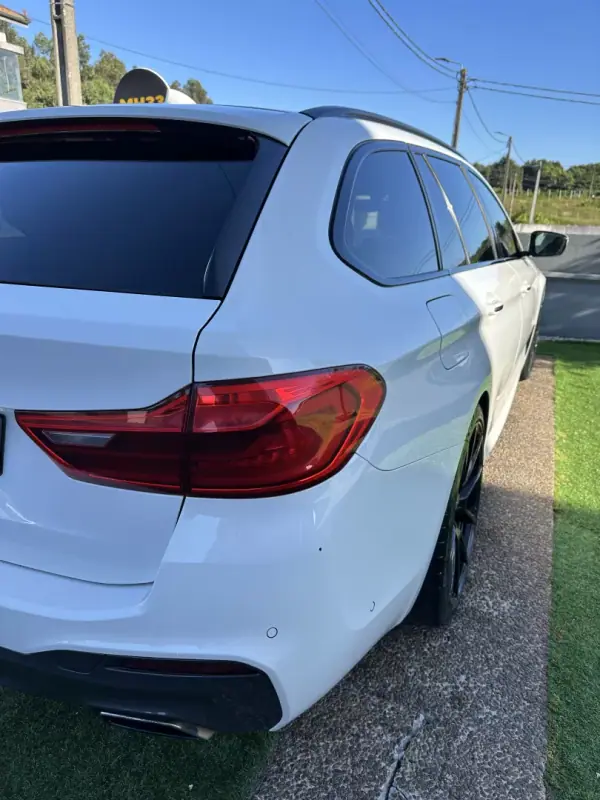 BMW 520 2018 - 28000 EUR, 217000 km - AUTO.MOTO.pt - 217000km - foto 15 de 67