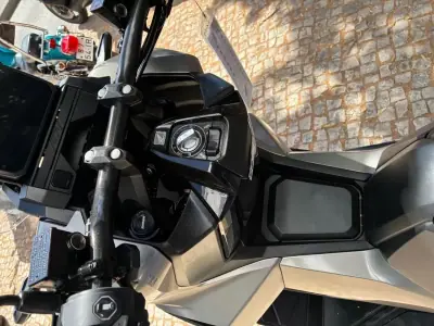 Honda ADV 150 2025 - 5900 EUR, 4926 km - AUTO.MOTO.pt - 4926km - foto 4 de 14