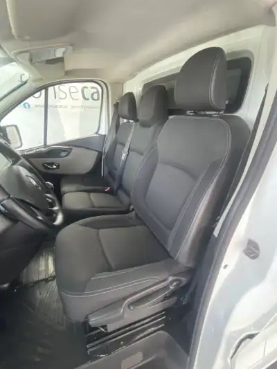 Renault TRAFIC 1.6 DCI GRAND COMFORT 2023 - 18990 EUR, 126881 km - AUTO.MOTO.pt - 126881km - foto 5 de 14