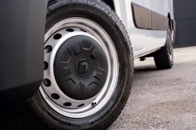 Renault MASTER 2.2DCI CAIXA ABERTA 2023 - 22750 EUR, 166000 km - AUTO.MOTO.pt - 166000km - foto 20 de 20